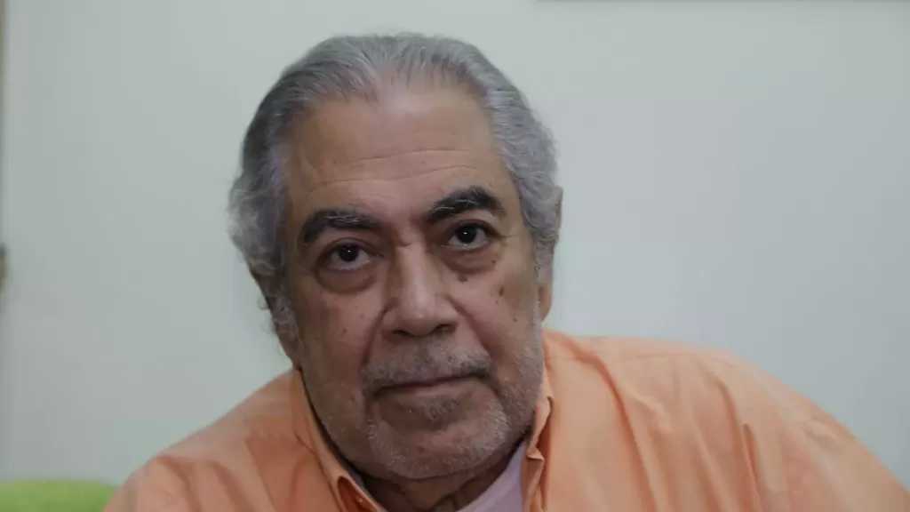 صبري عبد المنعم يطمئن جمهوره: أنا الحمد لله بخير وغادرت المستشفى