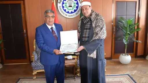 محافظ الدقهلية يكرم عدد من قيادات الأوقاف والأئمة لجهودهم المتميزة في المناسبات الدينية والعامة خلال العام