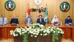 تنفيذاً لتوجيهات محافظ المنوفية.. السكرتير العام والمساعد يعقدان اجتماعا... تنفيذاً لتوجيهات محافظ المنوفية.. السكرتير العام والمساعد يعقدان اجتماعا برؤساء الوحدات المحلية عبر تقنية الفيديو كونفرانس