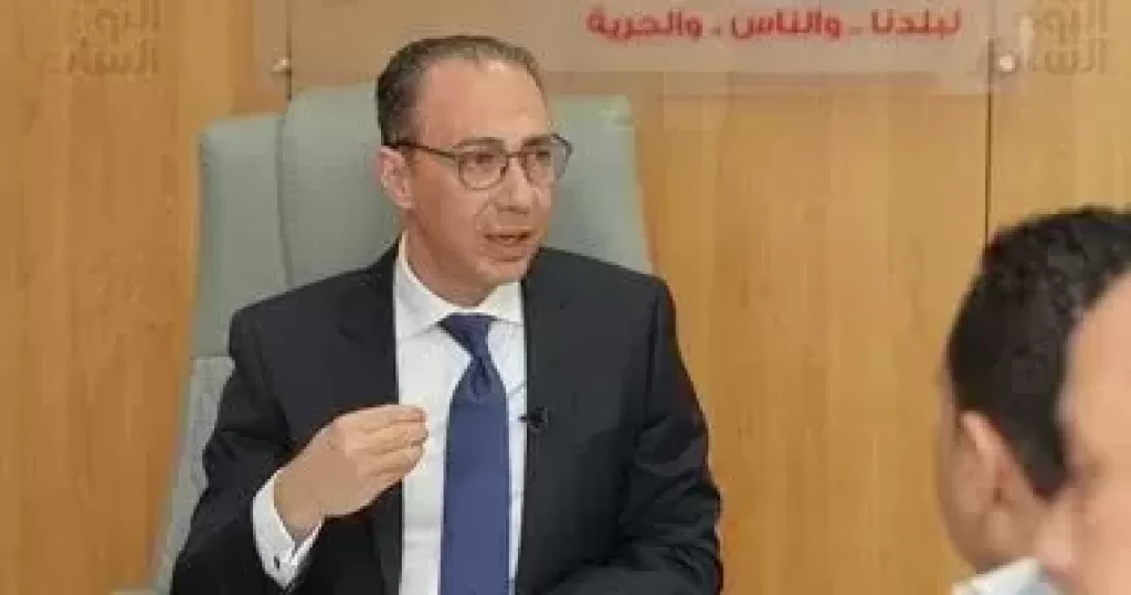 خط أحمر