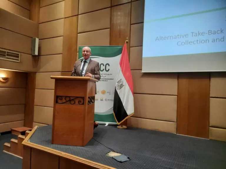 الحكومة تسعى لتعزيز إدارة المخلفات الإلكترونية ضمن استراتيجية الاقتصاد الأخضر