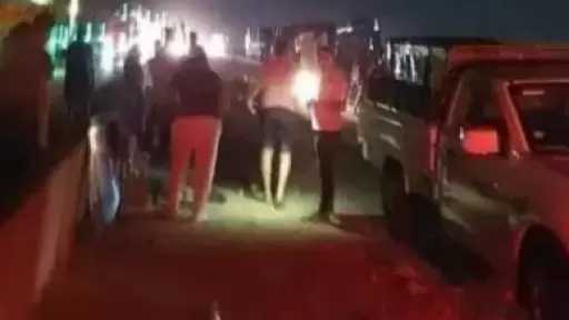 مصرع شخص وإصابة 26 آخرين فى انقلاب أتوبيس بطريق الغردقة- غارب