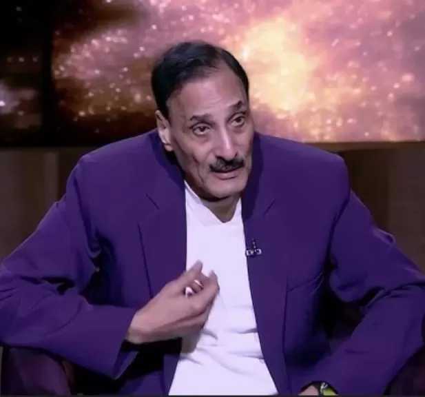 بعد وعكته الصحية.. أحمد بندق يطلب الدعاء بالشفاء العاجل لفتحي سعد