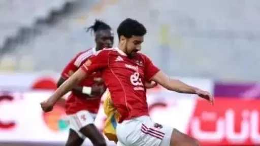 محمود ناجي يقود مواجهة الأهلي وسموحة في الدوري