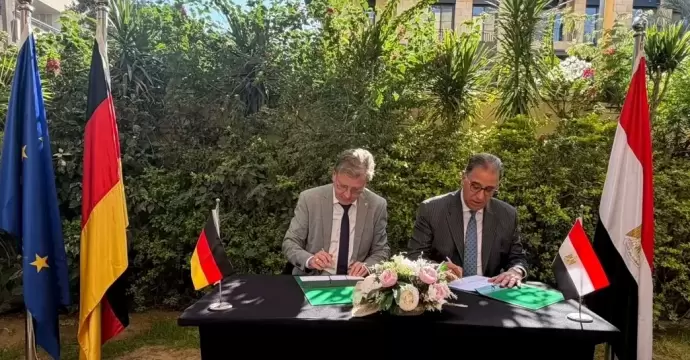 نائب وزير الخارجية يوقع إعلان نوايا للتعاون مع الجانب الألماني