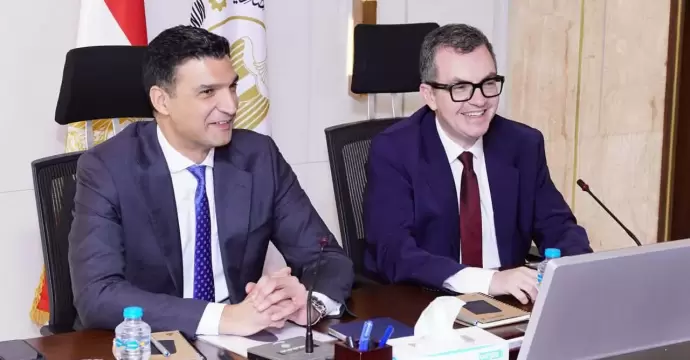 وزيرا التخطيط والصناعة يبحثان تسريع ترفيق المناطق الصناعية لرفع كفاءة الاستثمارات