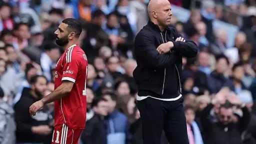 سلوت: أحظى بدعم كامل من الجميع داخل ليفربول