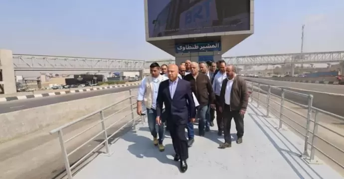 وزير النقل يتفقد جاهزية المرحلة الثانية من مشروع الأتوبيس الترددي قبل تشغيلها