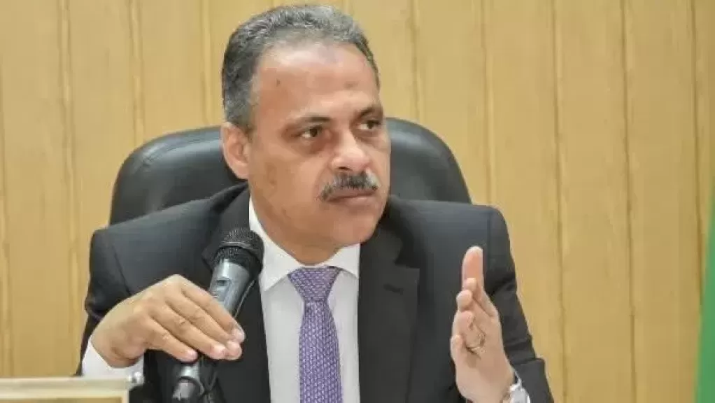 خط أحمر