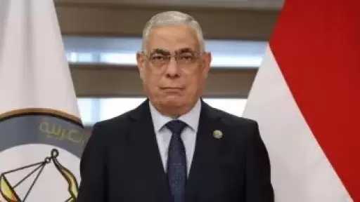 النائب العام يحظر النشر فى واقعة إلقاء سيدة لنفسها من الطابق 13 بالإسكندرية