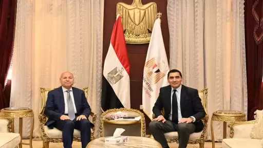 وزير الشباب ومحافظ القاهرة يبحثان تعزيز التعاون المشترك وإطلاق فعاليات رياضية بالعاصمة