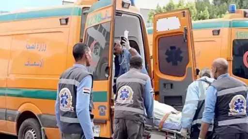 إصابة 18 مواطنا في حادث على الطريق الصحراوي بالبحيرة