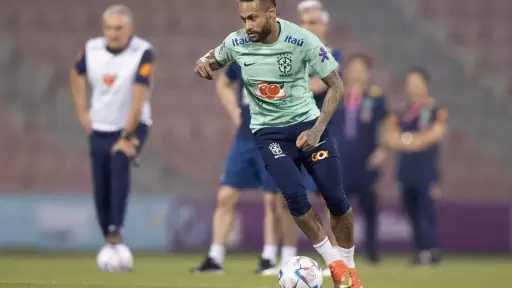 أنشيلوتي يفتح باب عودة نيمار إلى قائمة البرازيل في مونديال 2026