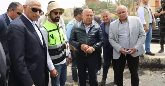 وزير النقل يتفقد مواقع العمل بالطريق الساحلى القنطرة شرق / العريش / رفح بطول 160 كم