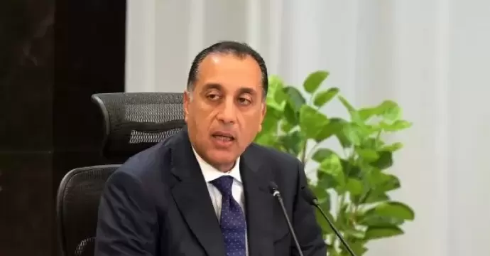 رئيس الوزراء يتفقد مركز التحكم والسيطرة والدعم الفني بالعاصمة الجديدة