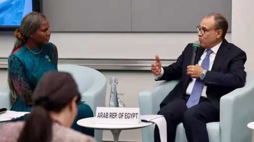 وزير الخارجية يشارك في جلسة للبنك الدولي حول تعزيز الإنتاج الصحي