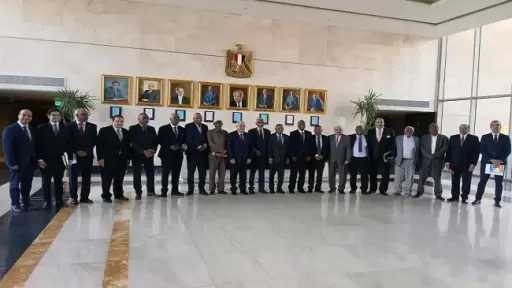 نائب وزير الخارجية يبحث مع وفد مجتمع الأعمال السوداني تعزيز الشراكة الاقتصادية والاستعدادات للقمة الإفريقية