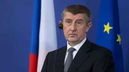 رئيس وزراء التشيك يعرض نظام مراقبة غير مباشر لمضيق هرمز