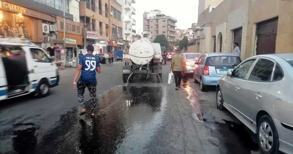 حملات نظافة مكثفة بمدينة الأقصر ترفع 40 طن قمامة وأتربة وتراكمات