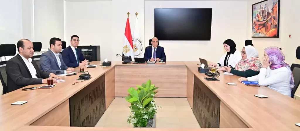 وزير الري يتابع أعمال «وحدة متابعة المشروعات الممولة دوليًا» لتعزيز كفاءة إدارة المشروعات المائية