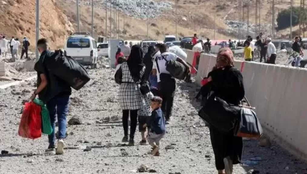 النازحون في لبنان يواصلون العودة لمنازلهم