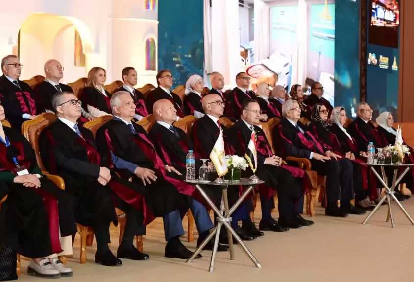وزير التعليم العالي: الاستثمار في العقول ركيزة أساسية لبناء الدولة وتحويل الجامعات إلى مؤسسات ذكية ومستدامة