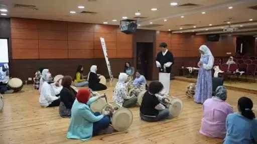 المركز الثقافي الكوري في مصر يطلق برنامجا لتدريب الشباب على الكيبوب والجوجاك بأكاديمية الفنون