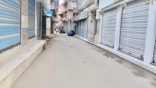 تحرير 978 مخالفة لمحلات ومنشآت خالفت مواعيد الغلق خلال يوم