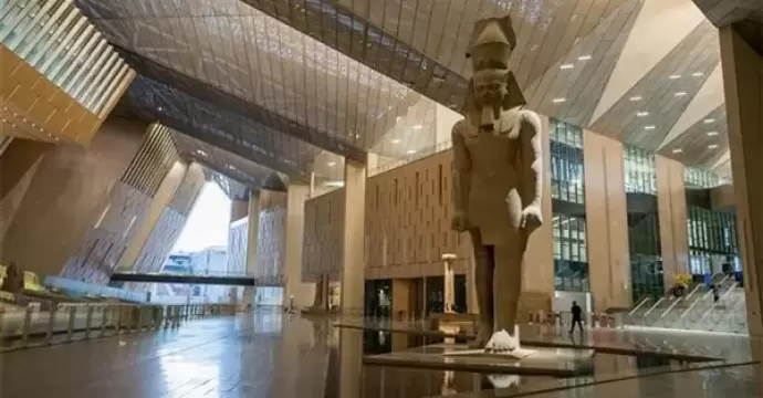 الآثار: إطلاق نسخة مطورة من منصة الحجز الإلكترونية لتذاكر دخول المتحف الكبير