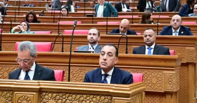 رئيس الحكومة أمام البرلمان: وضعنا خطط استباقية وسيناريوهات مختلفة للتعامل مع تداعيات الأزمة