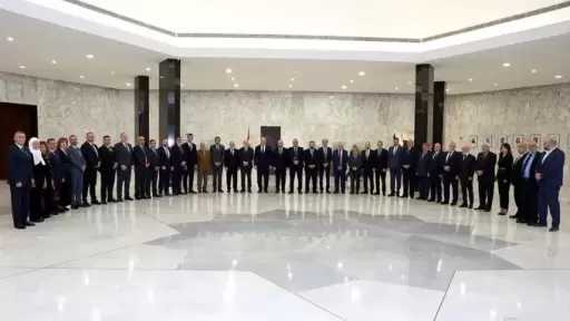 الرئيس اللبناني: المفاوضات لا تعني التنازل أو الاستسلام