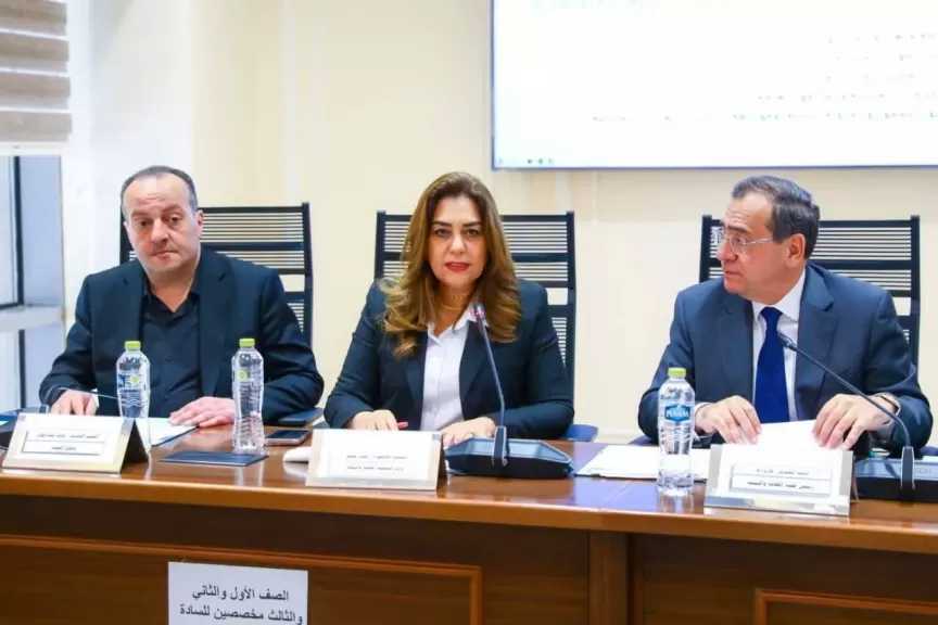 د.منال عوض: نسعي لتعزيز التنمية الاقتصادية المحلية الخضراء وتحفيز مشاركة القطاع الخاص في تقديم الخدمات المحلية