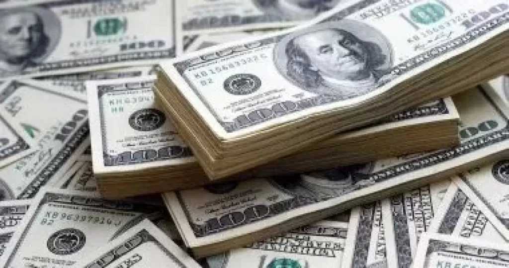 استقرار سعر الدولار فى البنك التجارى الدولى عند 52.00 جنيها للشراء