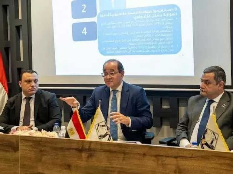 وزير المالية: منفتحون على القوى السياسية والوطنية.. ومقترحاتهم ستنعكس في مسارنا الاقتصادي