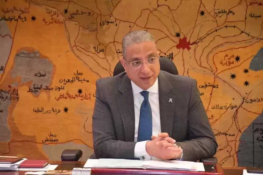 محافظ الجيزة يطلع على نتائج حملات مواجهة النباشين