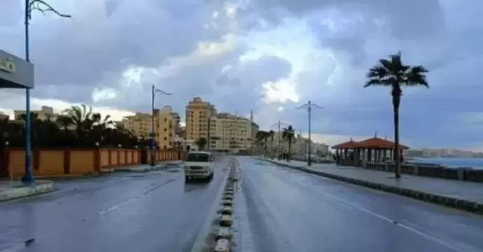 الأرصاد: انخفاض ملحوظ بالحرارة وأمطار رعدية ونشاط للرياح