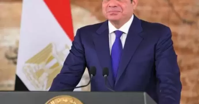 السيسي يهنئ الشعب المصري بذكرى تحرير سيناء: نستمد منها معاني العزة والإرادة والفدا