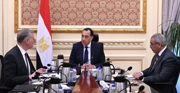 رئيس الوزراء يلتقي وزير البترول والثروة المعدنية لمتابعة عددٍ من ملفات العمل