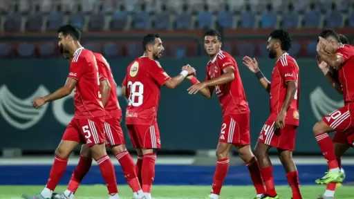 طاهر يقود الهجوم.. تشكيل الأهلي المتوقع لمواجهة بيراميدز