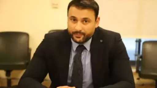 الغنيمي يدعو لربط مراكز الشباب بسوق العمل عبر دورات البرمجة واللغات والمسرح