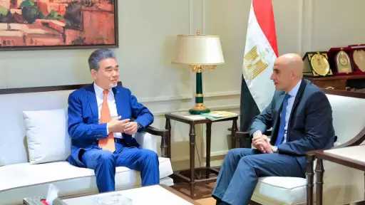 وزير التربية والتعليم يستقبل رئيس جامعة هيروشيما اليابانية لبحث آليات تعزيز التعاون