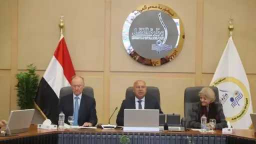 وزير النقل: بحث إنشاء ممر لوجستي يتكون من محطتين حاويات في ميناءين على البحرين الأحمر والمتوسط