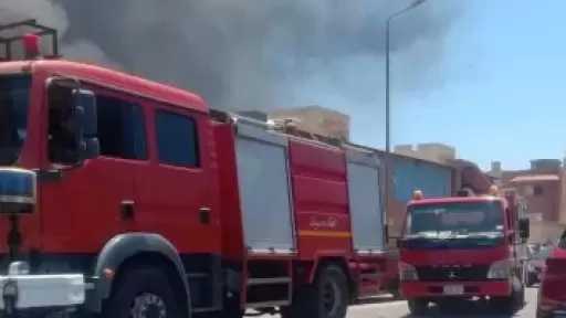 ماس كهربائي.. السيطرة على حريق اندلع داخل مخزن بالقاهرة الجديدة