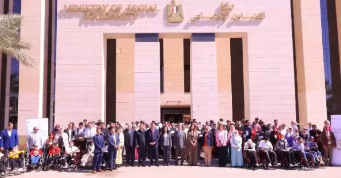 وزيرة التضامن تشهد توزيع عدد من الأجهزة التعويضية لطلاب الجامعات من ذوي الإعاقة