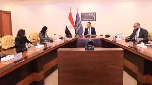 وزير الاتصالات يبحث مع الممثل المقيم لبرنامج الأمم المتحدة الإنمائي في مصر تعزيز الشراكة في مجالات التحول الرقمي والذكاء الاصطناعي