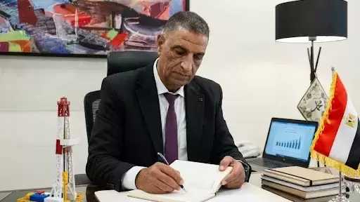 عماد حمدي منسي يكتب: حكايات بترولية.. كبرياء الحفار