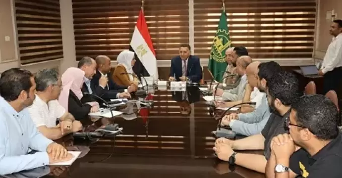 محافظ القليوبية يوجه بإنهاء أعمال المرافق بطريق طوخ – شبين القناطر تمهيدا لبدء أعمال الرصف