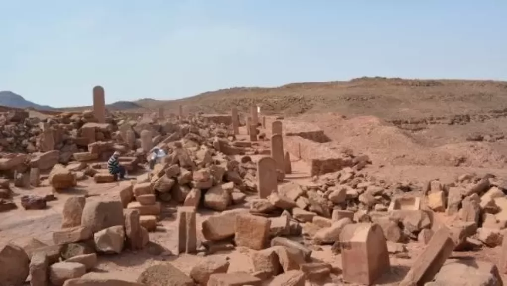خط أحمر