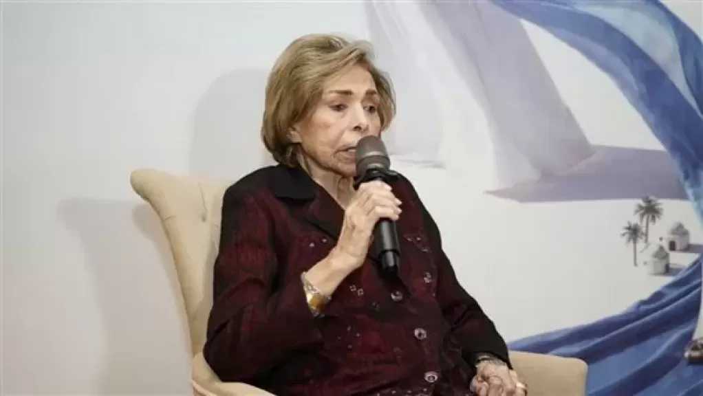 السفيرة ميرفت التلاوي تفتح النار: يوسف بطرس غالي أراد المقامرة بأموال المعاشات في البورصة