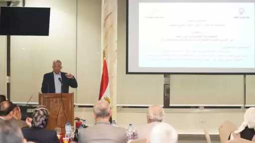 رئيس معهد التخطيط القومي: الاقتصاد المصري قد يواجه ضغوط مركبة تجمع بين ارتفاع الأسعار وتباطؤ النمو نتيجة للصدمات الخارجية